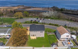 452 Raritan Boulevard, Keyport, NJ 07735