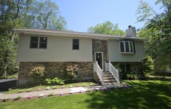 3124 Fern Road, Pocono Summit, PA 18346