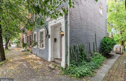 313 E MAIN STREET, MECHANICSBURG, PA 17055