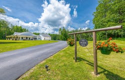 143 Walden Drive, Signal Mountain, TN 37377