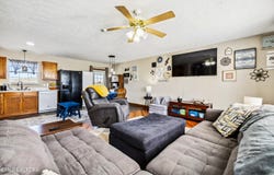 2310 McCleary Rd, Sevierville, TN 37876