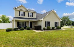 1921 Yellowbrick Road, Fayetteville, NC 28314