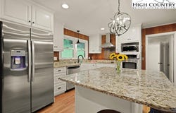 207 Cherrybrook Lane, Boone, NC 28607