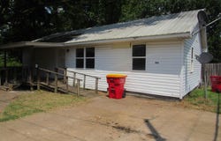 315 S CHEROKEE Street, Morrilton, AR 72110