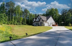 698 Dixon Bridge Road, Maysville, GA 30558