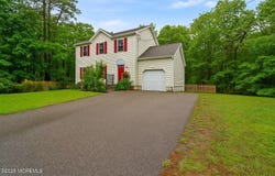 519 Thomas Avenue, Little Egg Harbor, NJ 08087