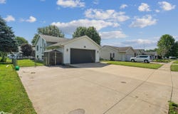 2202 Miller Street, Burlington, IA 52601