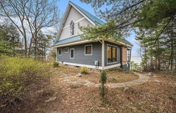 27901 Shorewood Drive, Covert, MI 49043