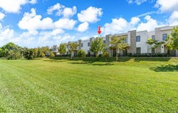 527 NW 17th St, Fort Lauderdale, FL 33311
