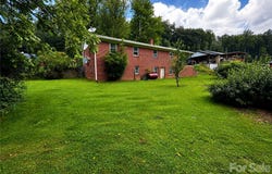 440 Old US 19e Highway, Spruce Pine, NC 28777