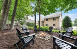 W147n9955 Emerald Ln, Germantown, WI 53022