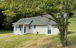 7098 E KY 70, Yosemite, KY 42566