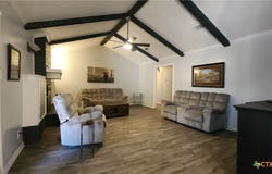 204 Cherokee Lane, Victoria, TX 77901