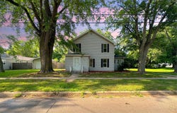 1006 Madison Street, Three Rivers, MI 49093