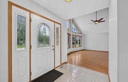 1285 Drawbridge Lane, Lemont, IL 60439