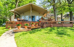 154 Ocean Dr, Gun Barrel City, TX 75156