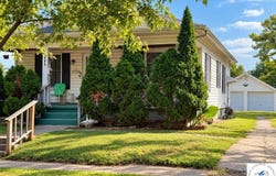 1409 S Stewart Avenue, Sedalia, MO 65301