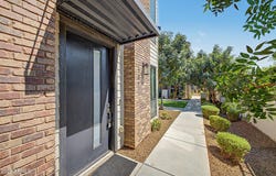 137 E HEARNE Way, Gilbert, AZ 85234