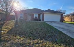 212 Druse Ln, Jarrell, TX 76537