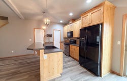 146 NE AMERICAN Dr, McMinnville, OR 97128