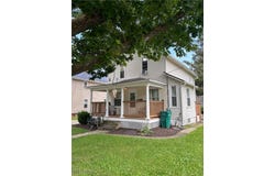206 Court Street, Chardon, OH 44024