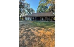 300 Kendrick Rd, Many, LA 71449