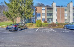 1603 Summit Pointe Drive, Scranton, PA 18508