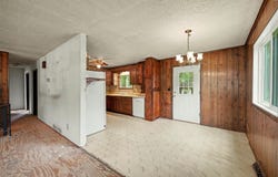 110 S Maud St, Marquette, KS 67464