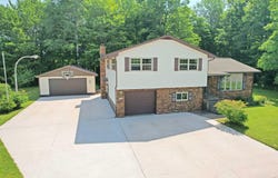47060 Green Acres, Houghton, MI 49931