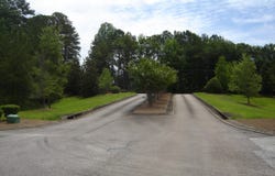 Cambridge Court lot: 17, Lanett, AL 36863