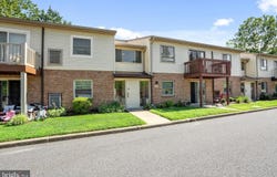 280 BRIDGEWATER RD #D-7, BROOKHAVEN, PA 19015