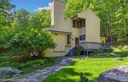 48 Cooper Hollow Road, Woodstock, NY 12409
