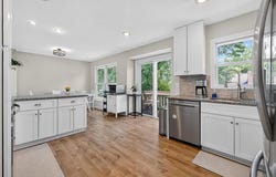 509 SE Bayberry Lane, Lee's Summit, MO 64063
