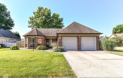 7701 Raleigh Lane, Fishers, IN 46038