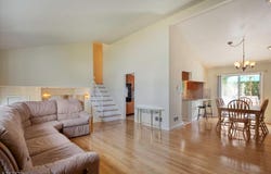 16 Craig Ct, Totowa Boro, NJ 07512-1135