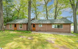 4452 Duesberry Drive, Hale, MI 48739