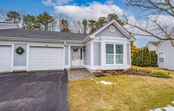 263 Glen Drive, Ridge, NY 11961
