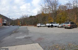 443 PINE STREET, TAMAQUA, PA 18252