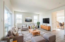 305 POPLAR AVENUE, NEWARK, DE 19711