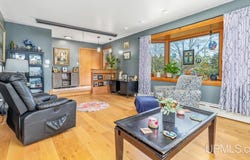 800 S Hemlock Street, Iron Mountain, MI 49801