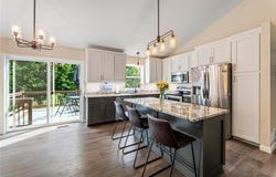 1641 Possum Way, New Richmond, WI 54017
