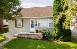525 LOCUST STREET, HANOVER, PA 17331