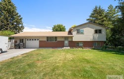 226 W Center Street, Firth, ID 83236