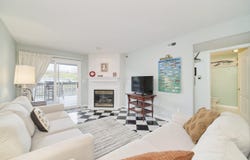315 5th Avenue, Manistee, MI 49660