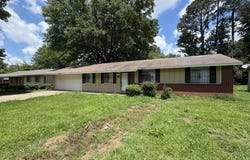 3435 Casa Grande Circle, Jackson, MS 39209