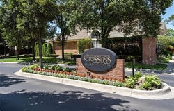 320 James Circle, Royal Oak, MI 48067