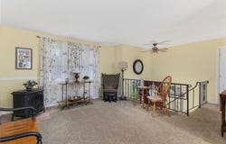16 Westwood Drive, Warwick, RI 02889