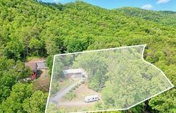 230 Rolling Acres Road, Hiawassee, GA 30546