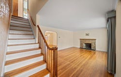 3 Glenwood Ave, Leonia Boro, NJ 07605-1301