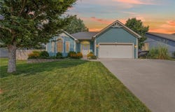 393 N Pine Street, Gardner, KS 66030